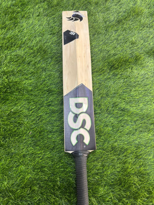 WCB DSC English Willow Cricket  Bat For 15+ Yrs(1100-1150 g)