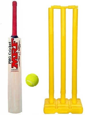 PMG Popular Virat Kohli with PVC Wicket Set & 1 Tennis Ball Poplar Willow Cricket  Bat For 8 Yrs(0.8 kg)