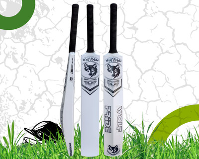 HouseOfCommon Wolf Pride Wild White/B Tennis Ball White Double Blade Full Size-8 PVC/Plastic Cricket  Bat For 15+ Yrs(.800 g)