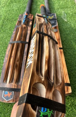 KGNSPORTS Triple blade hard tennis cricket bat fighter ak47 Kashmir Willow Cricket  Bat(1 kg)