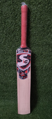 Poonam Enterprises Popular willow Poplar Willow Cricket  Bat For 11 - 13 Yrs(.750 kg)