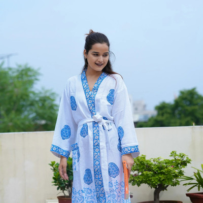 housi White Free Size Bath Robe(1 Pcs Bathrobe, For: Women, White)