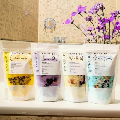 Bodhichitta Lavender, Vanilla, Lemon & Ocean Breeze Bath Salt for Body Relaxation Pack of 4(490 g)