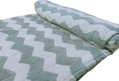 DECORHUB Microfiber 380 GSM Bath, Beach, Sport, Hand Towel(Pack of 2)