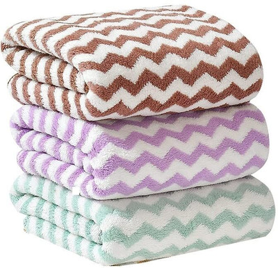 V VANTRA Microfiber 380 GSM Bath, Face Towel Set(Pack of 3)