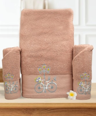 RANGOLI Cotton 540 GSM Bath Towel(Pack of 3)