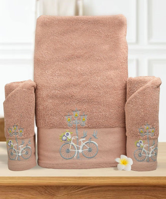 RANGOLI Cotton 540 GSM Bath, Hand Towel(Pack of 3)