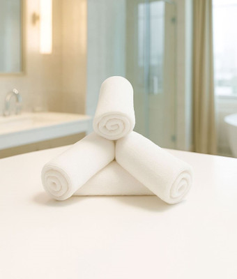 wholesaleindia Cotton 180 GSM Face Towel Set(Pack of 4)