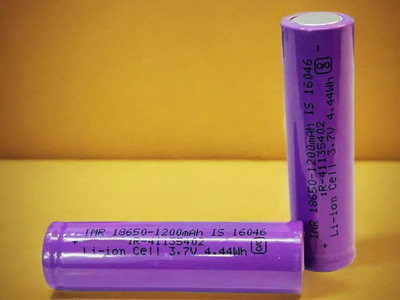 Sagaft A250 1324 mAh 18650 Lithium-Ion Rechargeable for Multi-Purpose  Battery(Pack of 2)