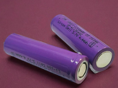 Ziddjeet A334 1366 mAh 18650 Lithium-Ion Rechargeable for Multi-Purpose  Battery(Pack of 2)