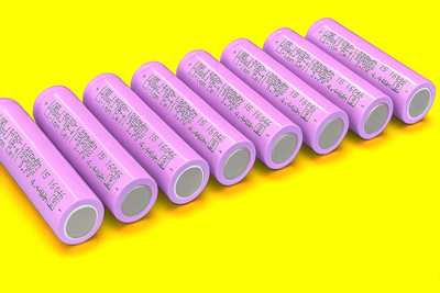 Ziddjeet J111 Li-ion Rechargeable  3.7V 1200mAh – Single Cell for Torch & RC Toys  Battery(Pack of 8)