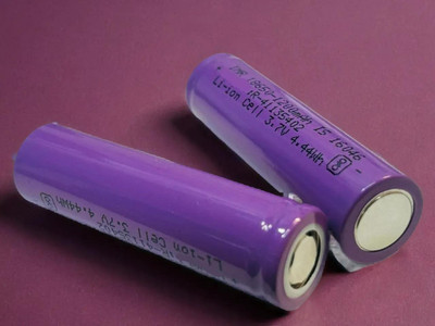 Shamsa A332 1365 mAh 18650 Lithium-Ion Rechargeable for Multi-Purpose  Battery(Pack of 2)