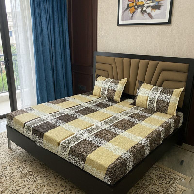 Hss fab Cotton Blend Double Fitted (Elastic) 190 TC Floral Bedsheet(Pack of 1, Brown)