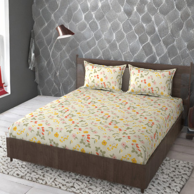 HUESPACE Cotton, Microfiber Double, Queen Fitted (Elastic) 300 TC Floral Bedsheet(Pack of 1, Peach)