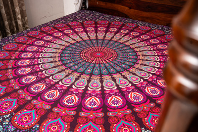 Fashion Heavenn Cotton Single Flat 180 TC Printed Bedsheet(Pack of 1, Maroon base with multicolor mandala print)