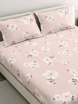 JAIPUR FABRIC Velvet King Flat 300 TC Floral Bedsheet(Pack of 1, Peach)