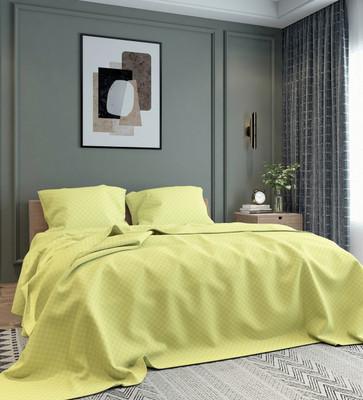 BELVOSTUM 280 TC Microfiber Double Solid Flat Bedsheet(Pack of 1, Green)