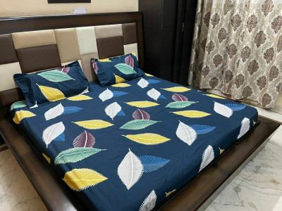 GulatiPrints Polycotton Double Fitted (Elastic) 200 TC Printed Bedsheet(Pack of 1, MULTI_06)