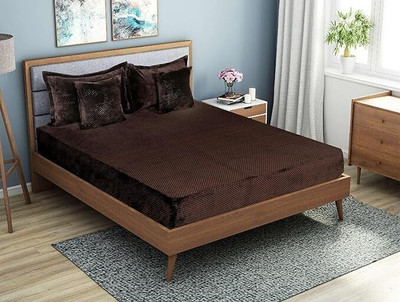 Osonics Textiles Velvet, Woolen King Fitted (Elastic) 254 TC Solid Bedsheet(Pack of 1, Maroon)