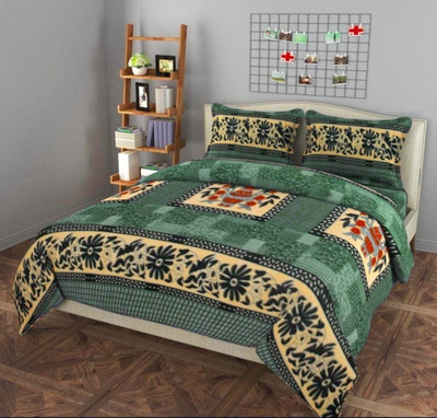 XX Fashion Woolen Double Flat 200 TC Floral Bedsheet(Pack of 1, Green)