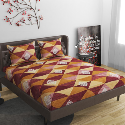 GoHome 250 TC Microfiber King 3D Printed Fitted (Elastic) Bedsheet(Pack of 1, Maroon)