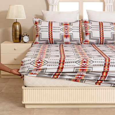 HOMEMONDE 210 TC Cotton Double Printed Fitted (Elastic) Bedsheet(Pack of 1, Nomadic Dreams)