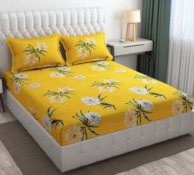 Rumps Microfiber King Fitted (Elastic) 220 TC Floral Bedsheet(Pack of 1, Black, Red, Blue)