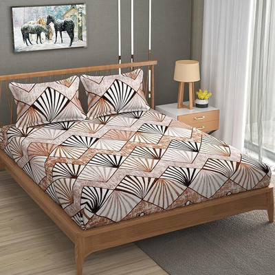 SHOPHOX Woolen King Fitted (Elastic) 300 TC Printed Bedsheet(Pack of 1, Brown, Yellow)