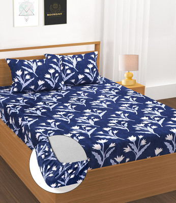 Moonroof Cotton Double Fitted (Elastic) 255 TC Printed Bedsheet(Pack of 1, Blue, White)