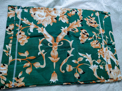 RADHERADHE Polycotton Double Flat 104 TC Printed Bedsheet(Pack of 1, Green)