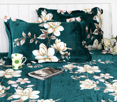 Shruvis Ekart Woolen King Fitted (Elastic) 300 TC Printed Bedsheet(Pack of 1, Green)