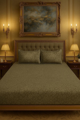 Osonics Textiles Velvet King Fitted (Elastic) 200 TC Solid Bedsheet(Pack of 1, Green)