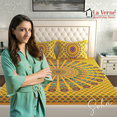 LA VERNE Cotton Double Flat 144 TC Geometric Bedsheet(Pack of 1, Mustard)