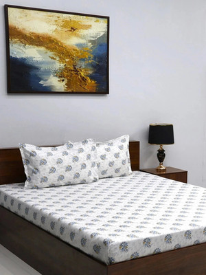 Bombay Dyeing Microfiber Double Flat 164 TC Floral Bedsheet(Pack of 1, Orange)
