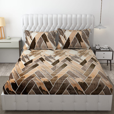 EVERLUSH Velvet King Fitted (Elastic) 400 TC Floral Bedsheet(Pack of 1, Mixed-Triangle)