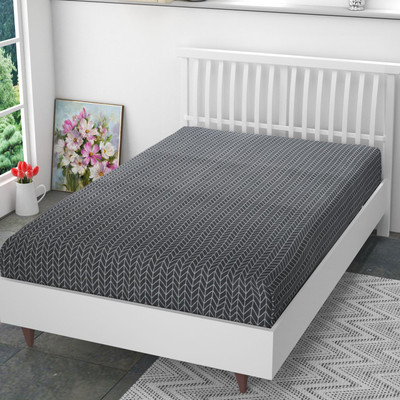 Mega Cart Home Polycotton Single Fitted (Elastic) 144 TC Printed Bedsheet(Pack of 1, Grey, Black)