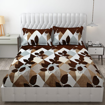 EVERLUSH Velvet King Fitted (Elastic) 400 TC Floral Bedsheet(Pack of 1, Brown-Leaf)