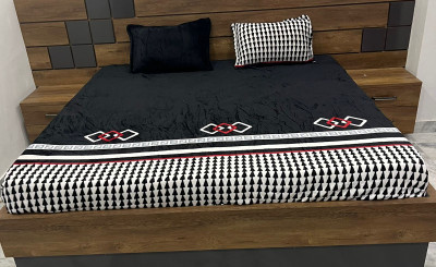 OOA 144 TC Polycotton Queen Printed Flat Bedsheet(Pack of 1, Black)