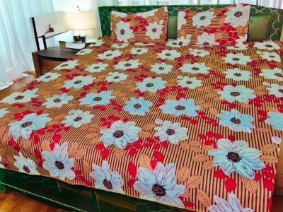 SHUBHK 104 TC Cotton Double Floral Flat Bedsheet(Pack of 1, Brown)