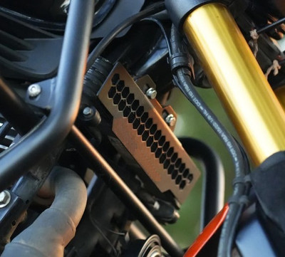 SGTB Ronin 225 Bike Radiator Guard Steel Bike Radiator Guard(TVS)