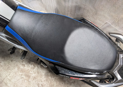 AUTOLEOPARD TVS APACHE 4V 160 RTR BS6 / BS4 Single Bike Seat Cover For TVS Apache RTR 160
