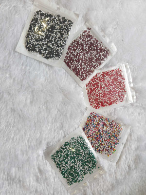 KRUPANIDHI FASHION Size 000 Forehead Multi Bindis (Round)Pack of 5 Women and Girls Multicolor Bindis(Plain Bindi)