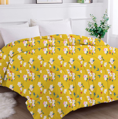 Flipkart SmartBuy Printed Double Comforter for  AC Room(Microfiber, Yellow & Multi16)