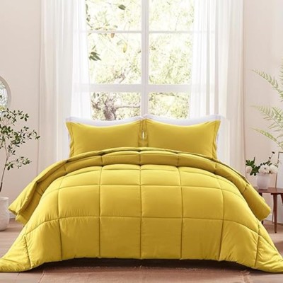 AMZ Exclusive Retail Geometric Double Comforter for  Heavy Winter(Polyester, Yellow)