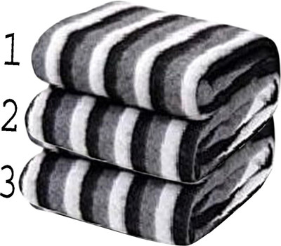 CLASSIFIED Printed Single Fleece Blanket for  Mild Winter(Polyester, Black, White)