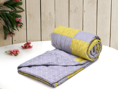 RRC Printed Double Comforter for  Mild Winter(Cotton, Yellow, Grey)
