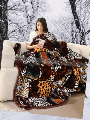 KIXTA Self Design Double Mink Blanket for  Heavy Winter(Microfiber, Multicolor)