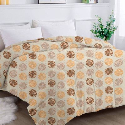 Flipkart SmartBuy Printed Double Comforter for  AC Room(Microfiber, Beige & Light Brown & Multi19)