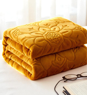 Swikon star Self Design Double Mink Blanket for  Heavy Winter(Polyester, Gold)
