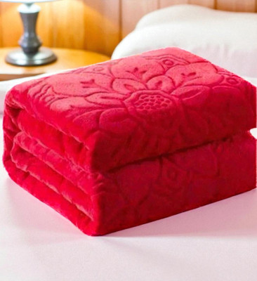 Swikon star Self Design Double Mink Blanket for  Heavy Winter(Polyester, Red)